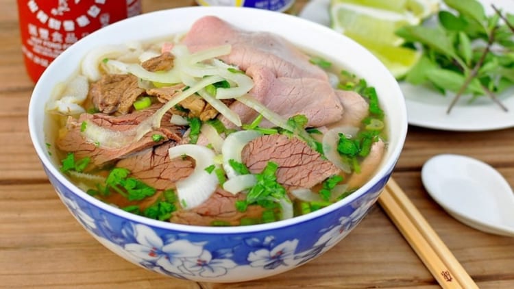 a bowl of Hanoi Pho