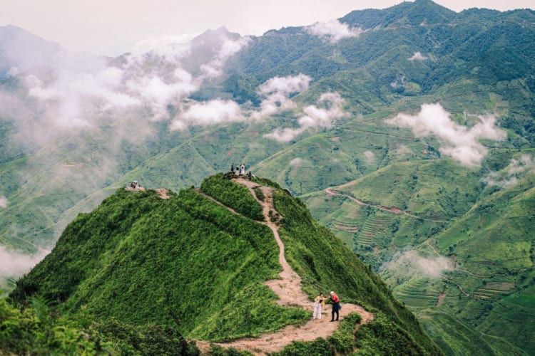 Hunting clouds in Ta Xua mountain