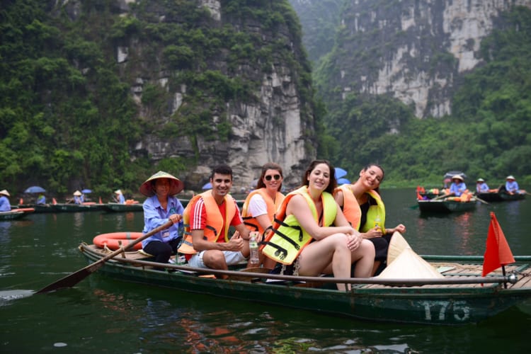 Boat Trip in Trang An 