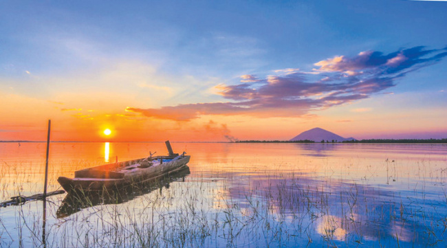 Dau Tieng Lake